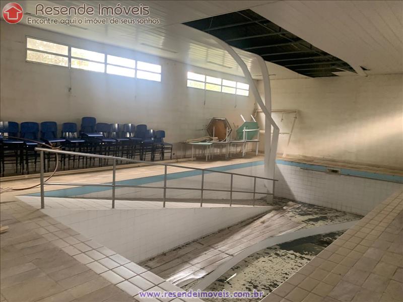 Casa comercial para Alugar no Vila Julieta em Resende RJ