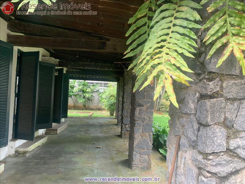 Casa comercial para Alugar no Vila Julieta em Resende RJ