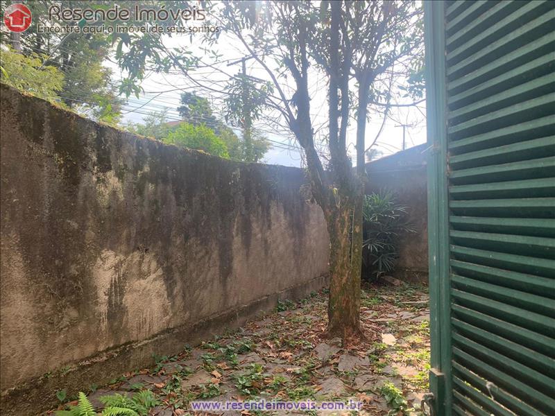 Casa comercial para Alugar no Vila Julieta em Resende RJ