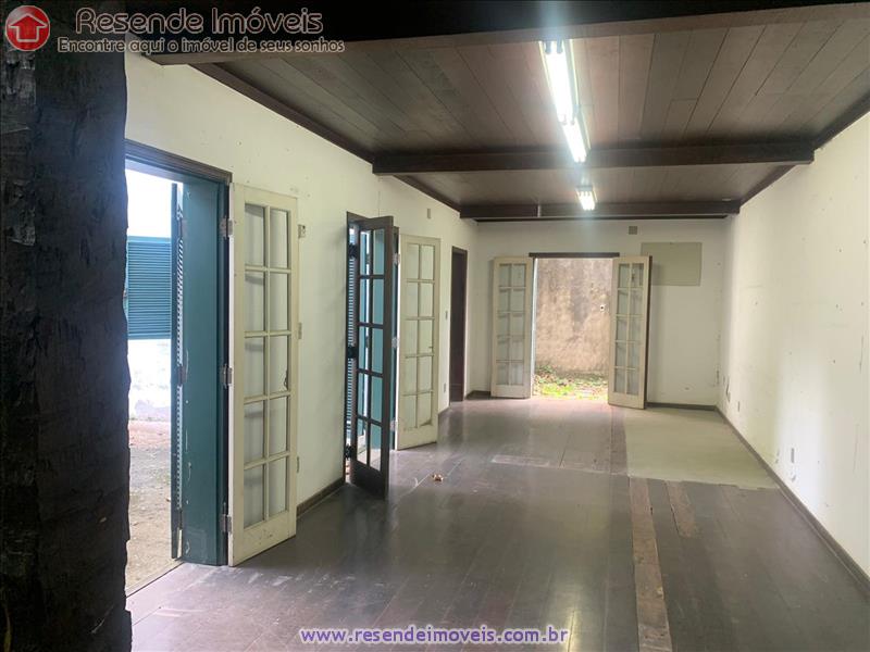 Casa comercial para Alugar no Vila Julieta em Resende RJ