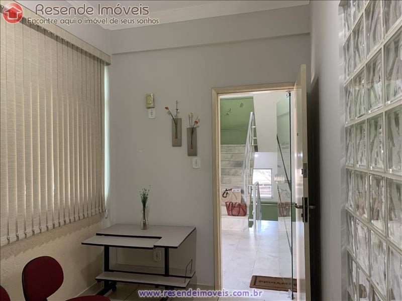 Sala Comercial a Venda no Centro em Resende RJ
