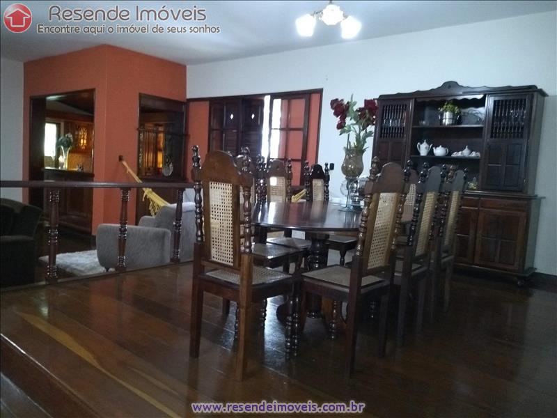 Casa a Venda no Centro em Resende RJ