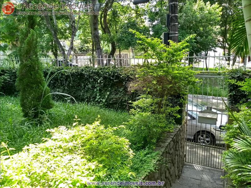 Casa a Venda no Centro em Resende RJ