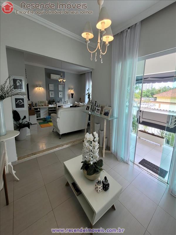 Casa a Venda no Montese em Resende RJ