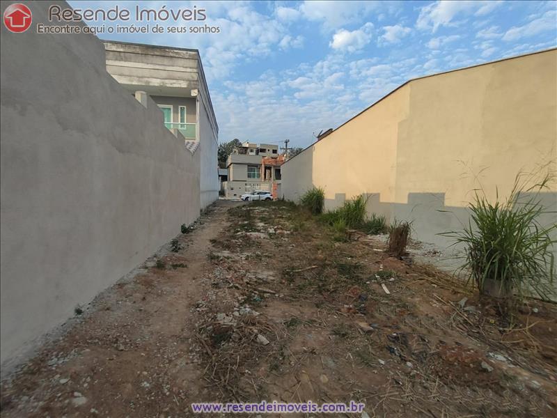 Terreno a Venda no Monet em Resende RJ