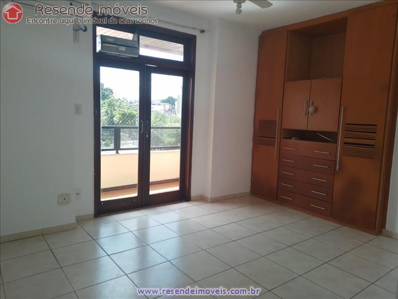 Apartamento a Venda no Comercial em Resende RJ
