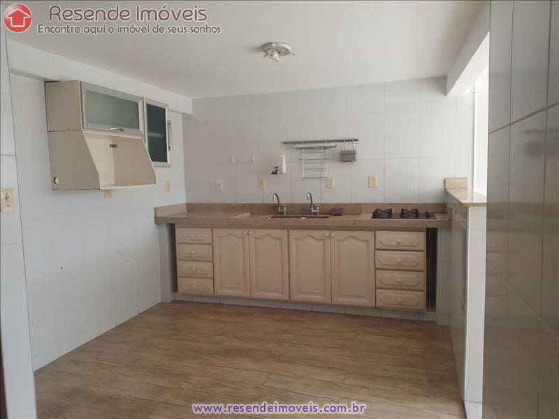 Apartamento a Venda no Comercial em Resende RJ