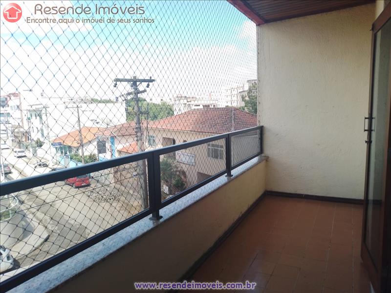 Apartamento a Venda no Comercial em Resende RJ