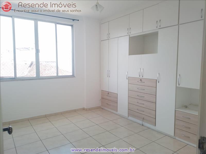 Apartamento a Venda no Comercial em Resende RJ