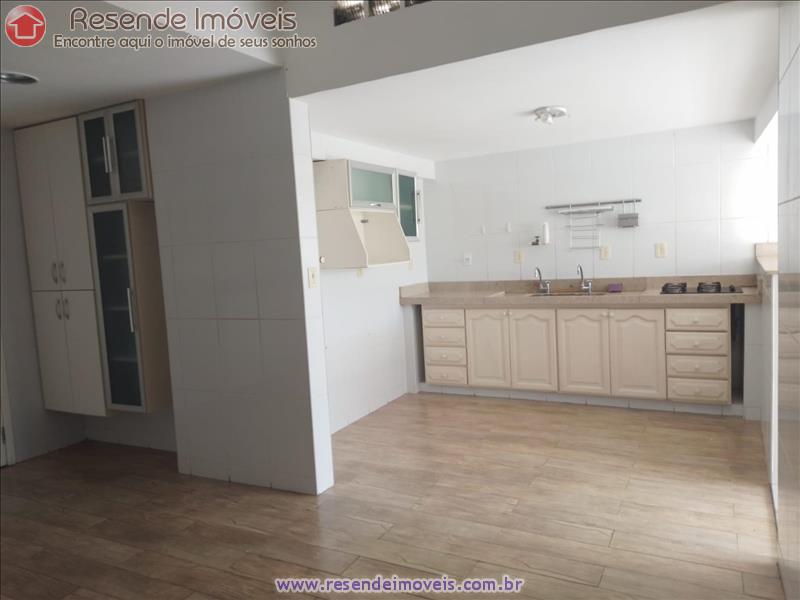 Apartamento a Venda no Comercial em Resende RJ