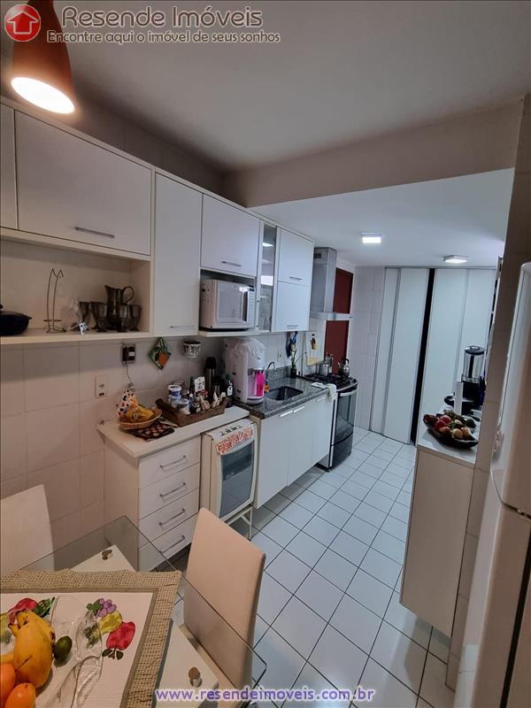 Apartamento a Venda no Jardim Jalisco em Resende RJ