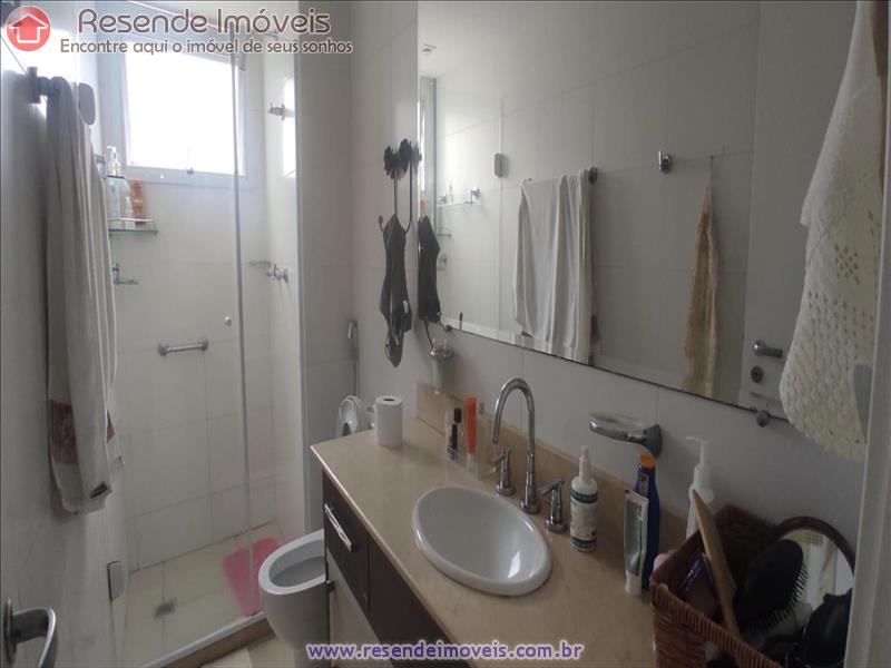 Apartamento a Venda no Comercial em Resende RJ