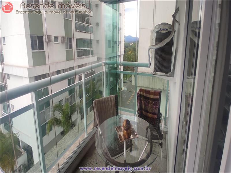 Apartamento a Venda no Comercial em Resende RJ