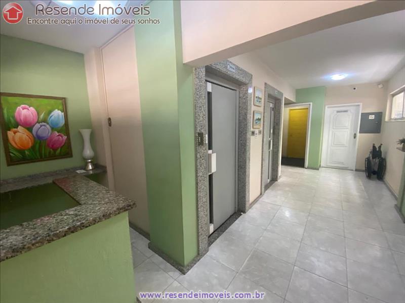 Apartamento a Venda no Comercial em Resende RJ