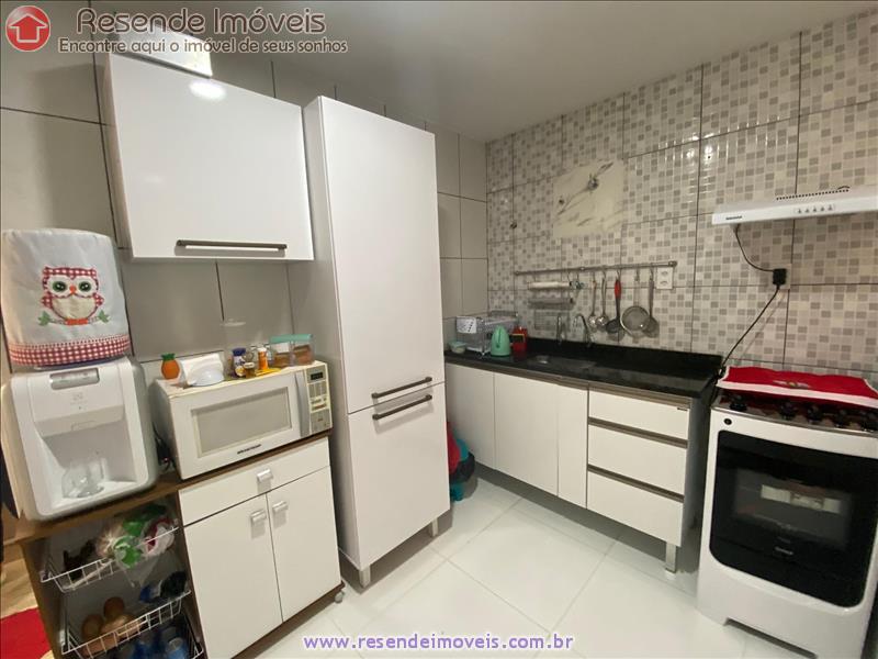 Apartamento a Venda no Comercial em Resende RJ