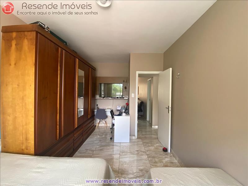 Apartamento a Venda no Comercial em Resende RJ