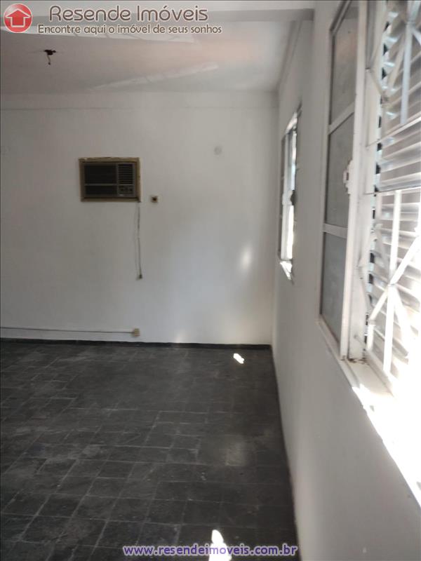 Casa comercial para Alugar no Centro em Resende RJ