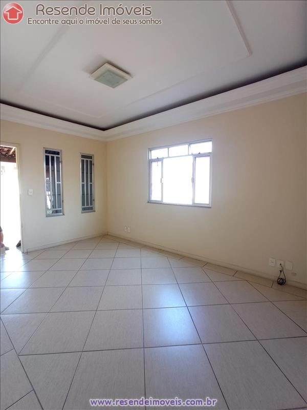 Casa a Venda no Vila Moderna em Resende RJ