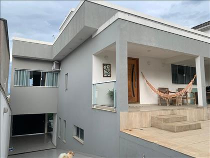 Casa à Venda em Resende RJ