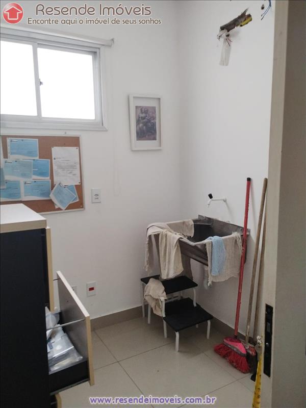 Casa comercial a Venda no Cidade Alegria em Resende RJ