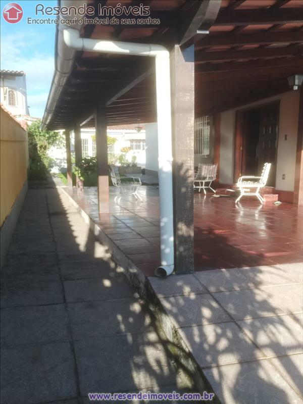 Casa a Venda no Montese em Resende RJ