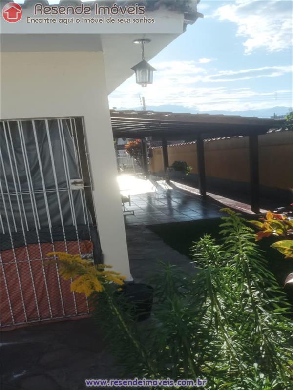 Casa a Venda no Montese em Resende RJ
