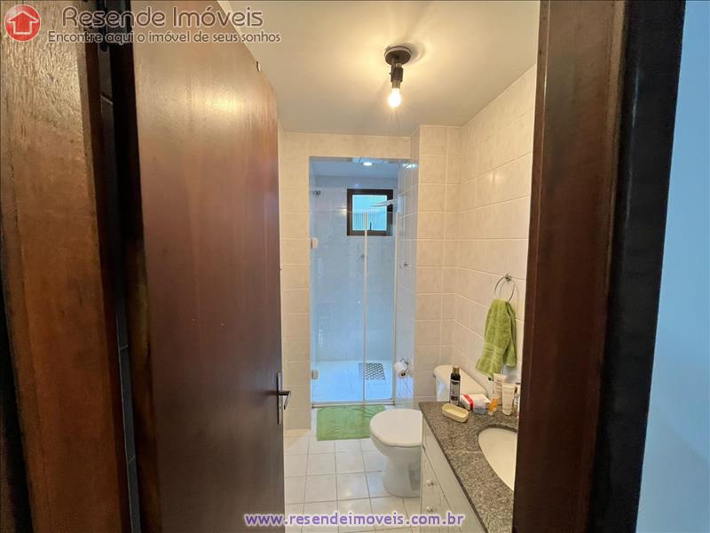 Apartamento a Venda no Comercial em Resende RJ