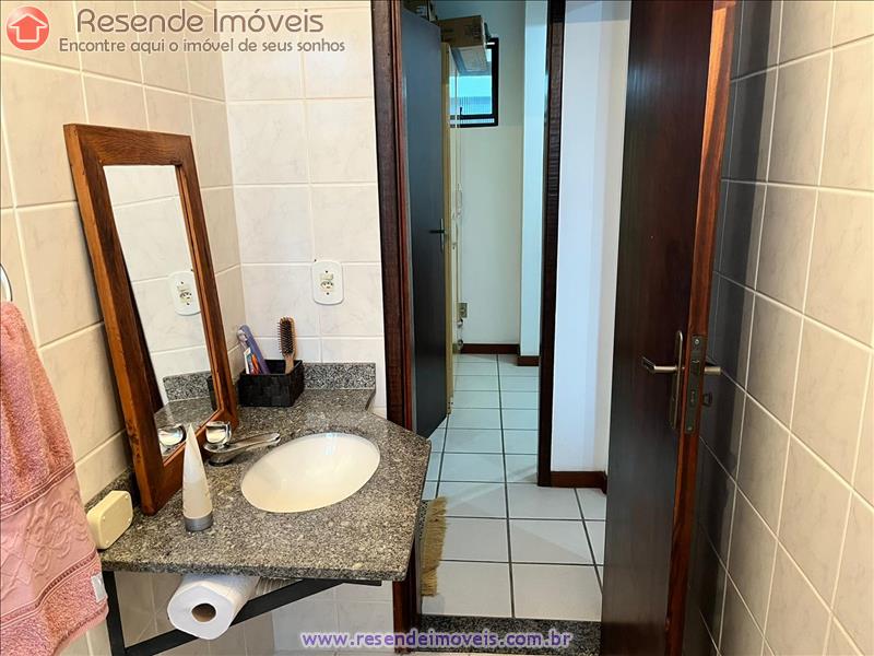 Apartamento a Venda no Comercial em Resende RJ