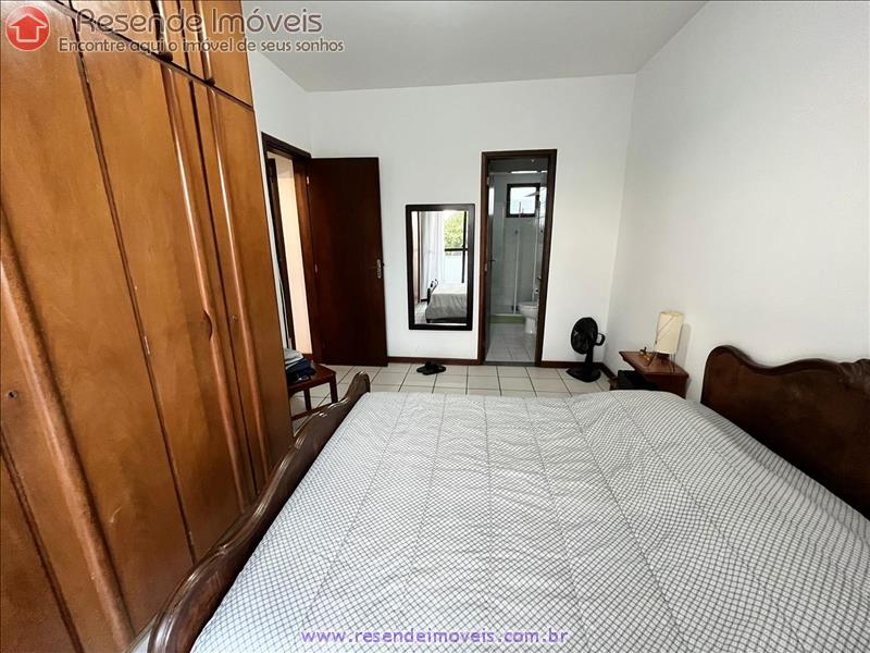 Apartamento a Venda no Comercial em Resende RJ