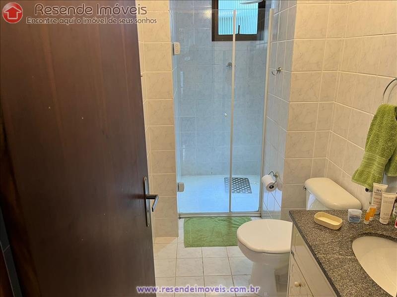 Apartamento a Venda no Comercial em Resende RJ