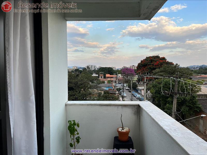 Apartamento a Venda no Comercial em Resende RJ