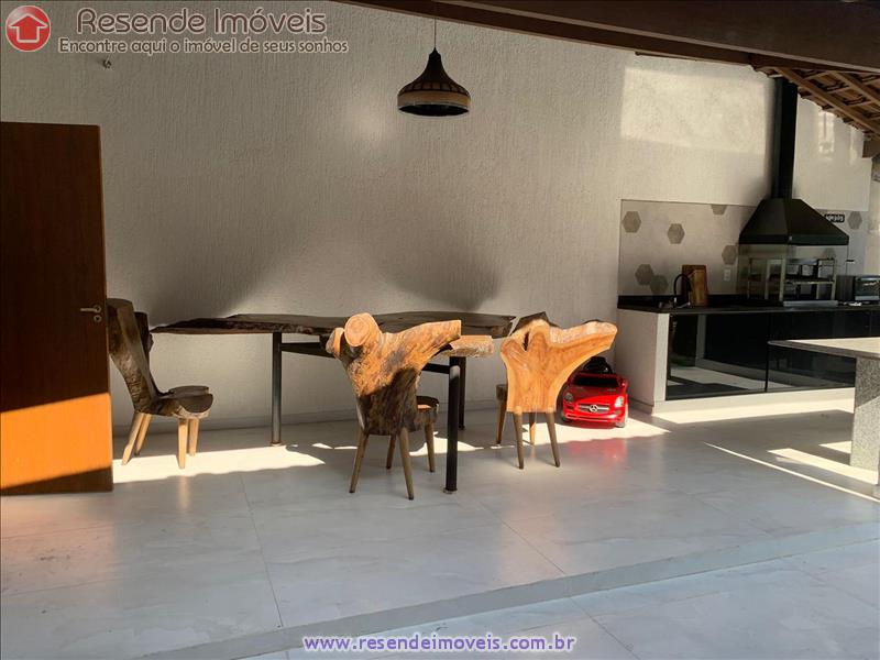 Casa a Venda no Parque Ipiranga em Resende RJ