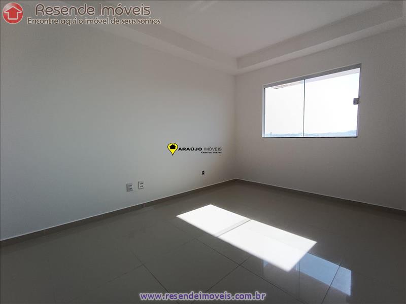 Cobertura a Venda no Morada do Castelo em Resende RJ