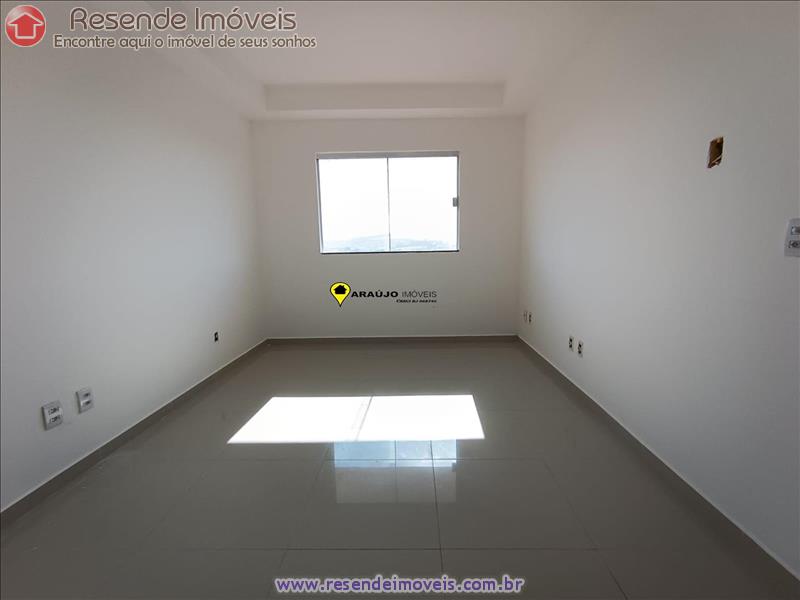 Cobertura a Venda no Morada do Castelo em Resende RJ