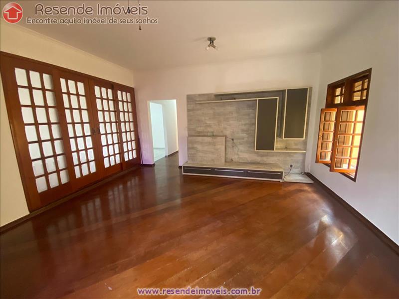 Casa a Venda no Parque Ipiranga em Resende RJ