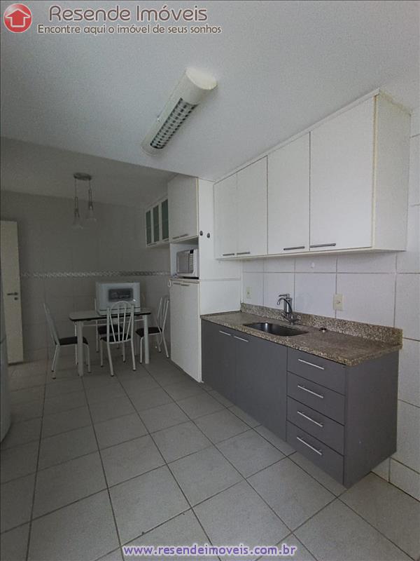 Apartamento para Alugar no Comercial em Resende RJ