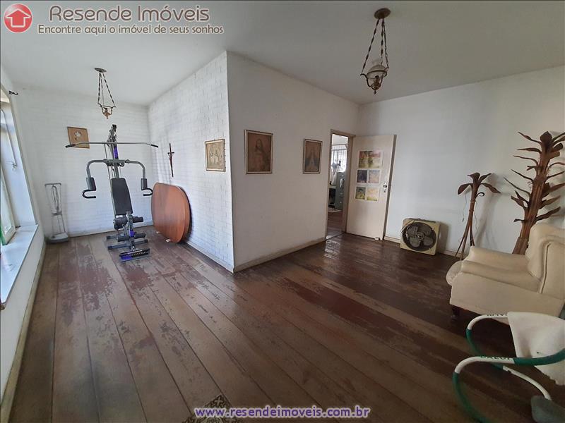 Casa a Venda no Centro em Resende RJ