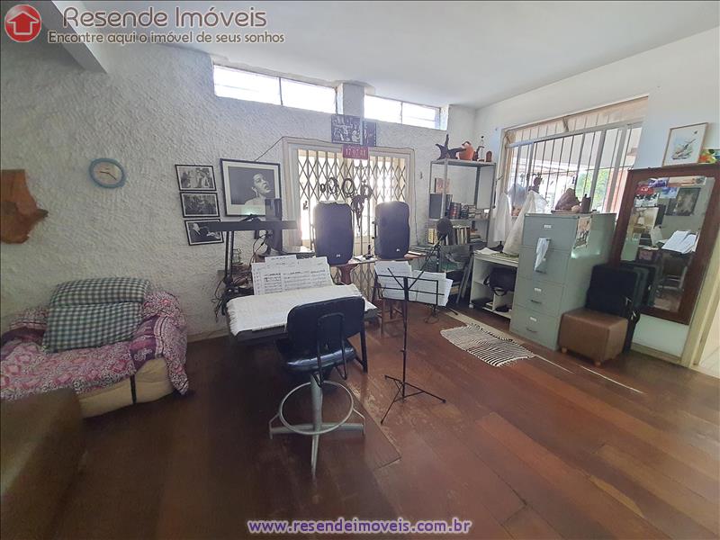 Casa a Venda no Centro em Resende RJ