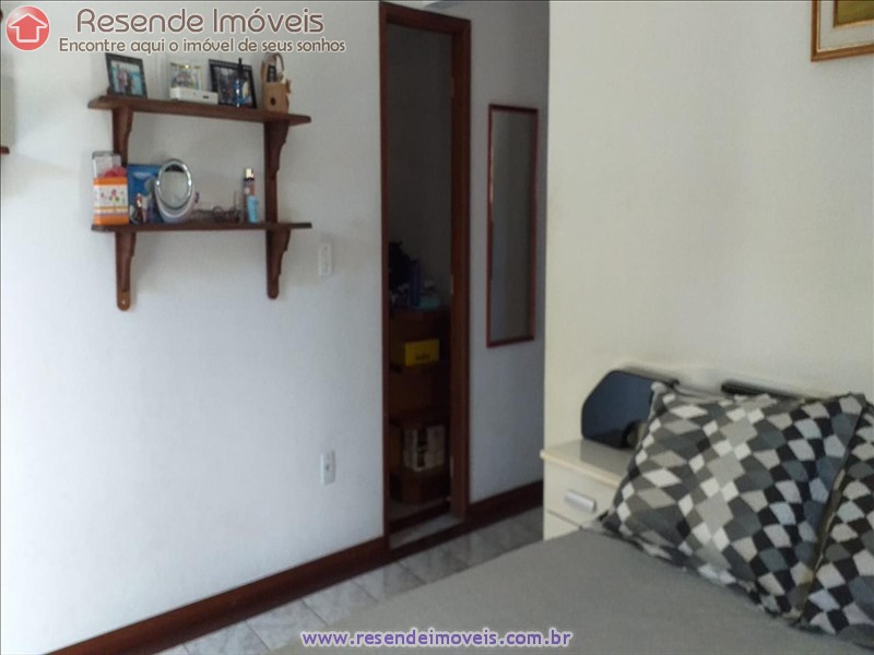 Casa a Venda no Montese em Resende RJ