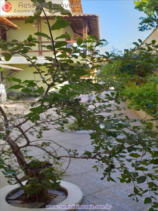 Casa a Venda no Montese em Resende RJ