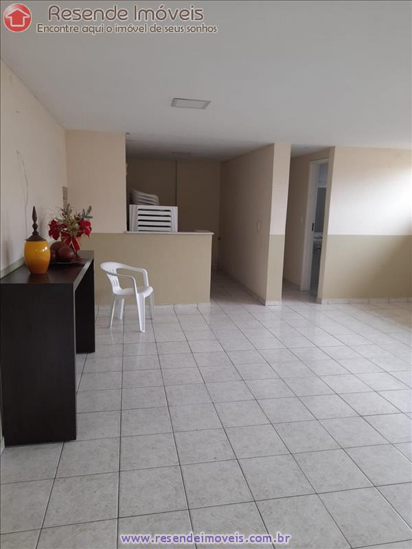 Apartamento a Venda no Comercial em Resende RJ