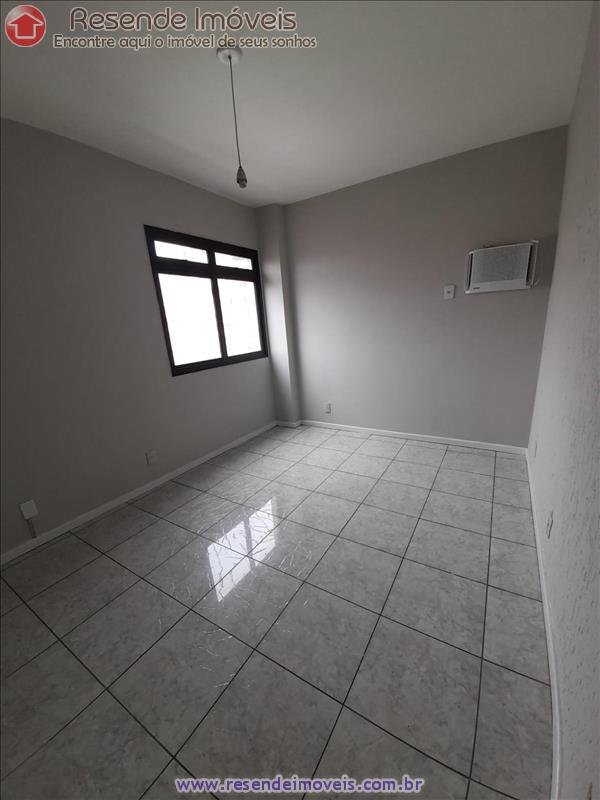 Apartamento a Venda no Comercial em Resende RJ
