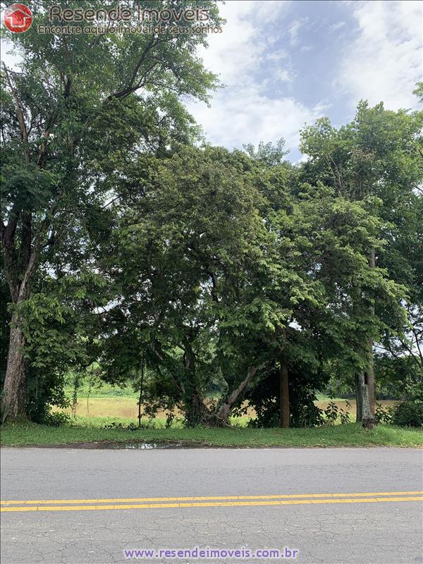 Terreno a Venda no Comercial em Resende RJ