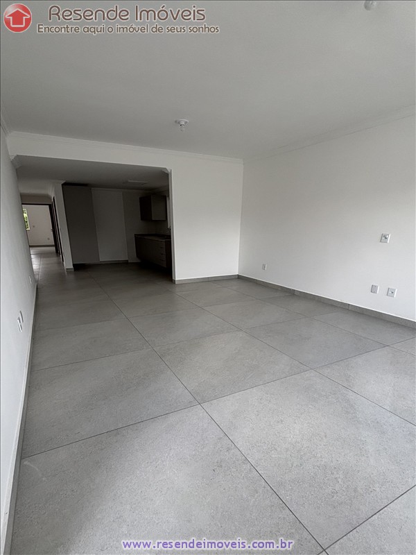 Casa a Venda no Parque Ipiranga em Resende RJ