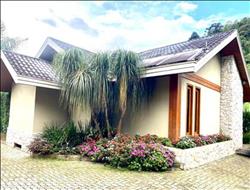 Casa à Venda - Resende - RJ