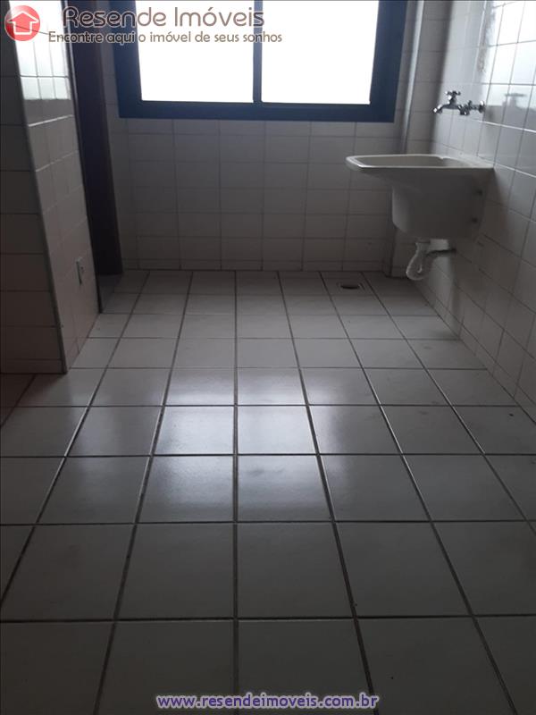 Apartamento a Venda no Comercial em Resende RJ