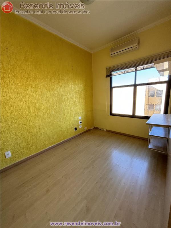 Sala Comercial a Venda no Vila Julieta em Resende RJ