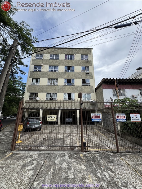 Apartamento a Venda no Comercial em Resende RJ