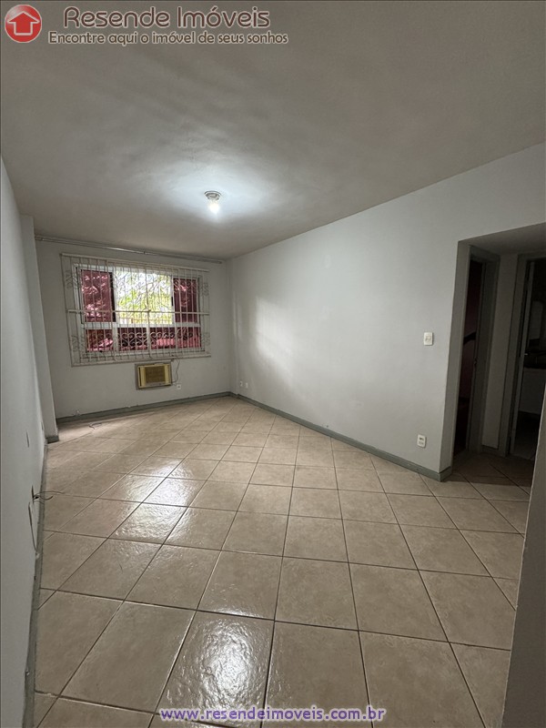 Apartamento a Venda no Comercial em Resende RJ