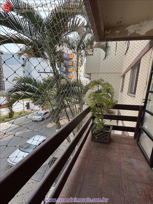 Apartamento a Venda no Comercial em Resende RJ